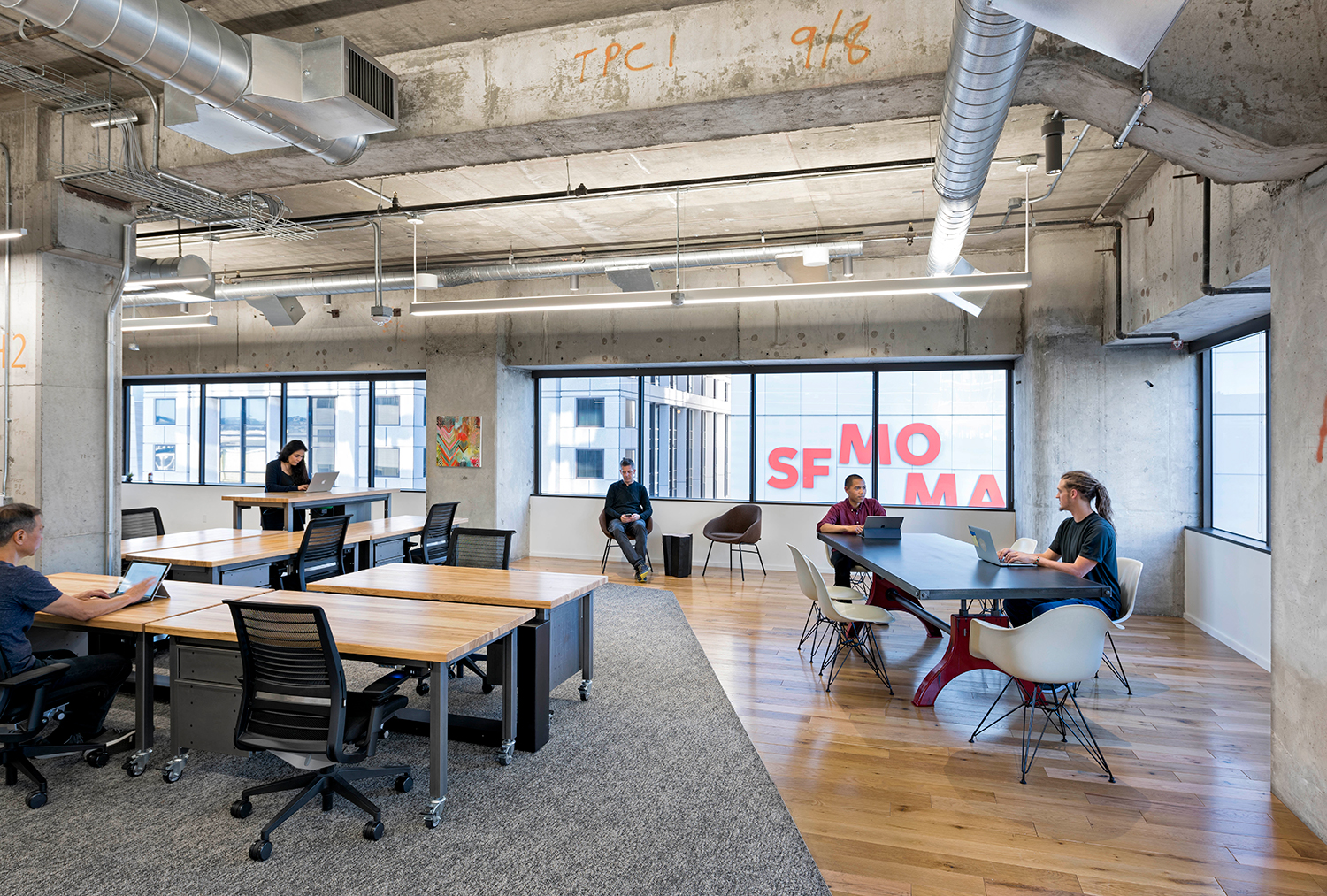 industrial height adjustable workplace desk